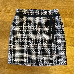 Ann Taylor LOFT Petites Black & Pinkish White Plaid Wool Skirt with Bow Size 0